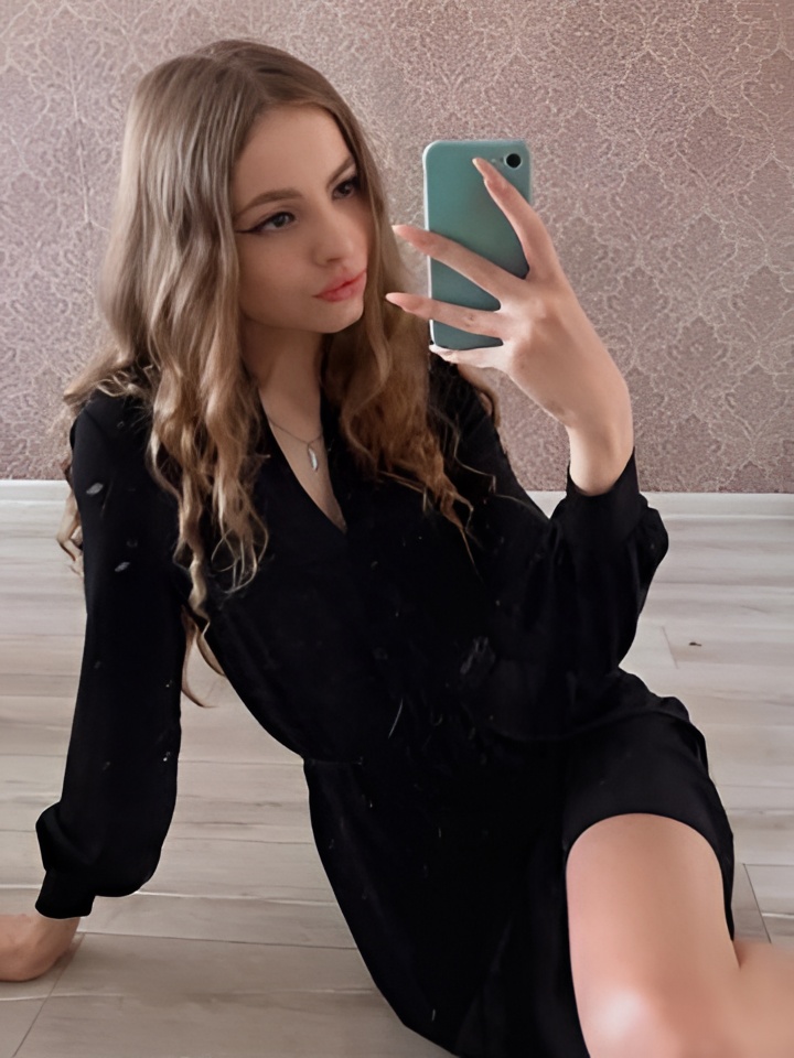 Индивидуалка Леночка, доступна для личного знакомства от 10000 руб