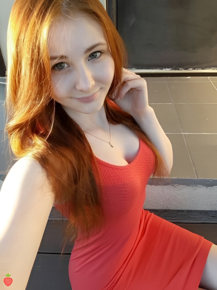 Марта привлекательная девушка из Злынка цена от 3000 руб