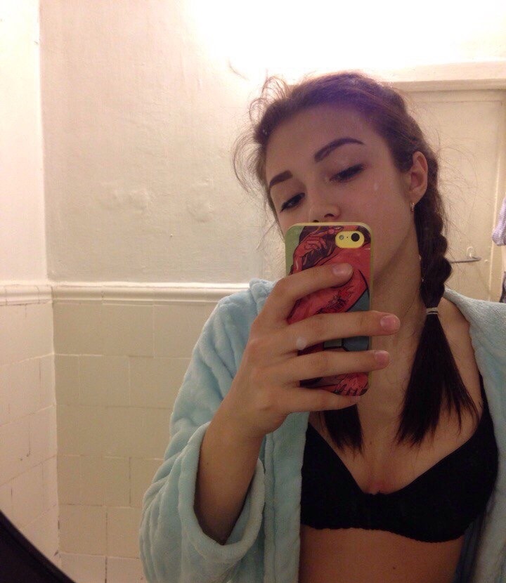 Надежда привлекательная девушка из Злынка цена от 3000 руб