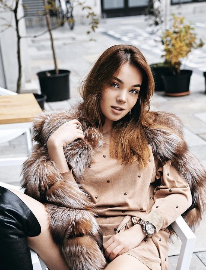 🎥 АЛЕВТИНА привлекательная девушка из Злынка цена от 7000 руб