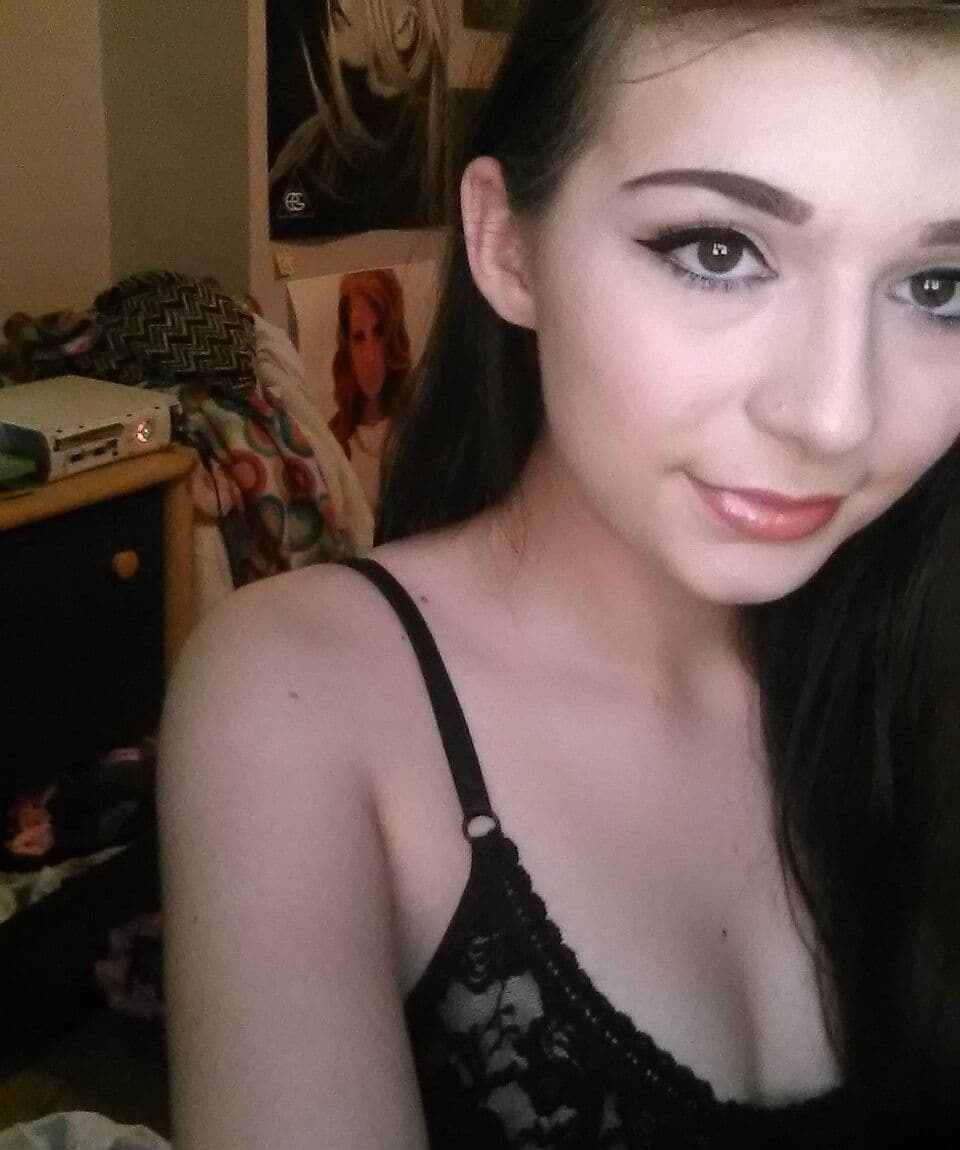 Светланка привлекательная девушка из Злынка цена от 3500 руб