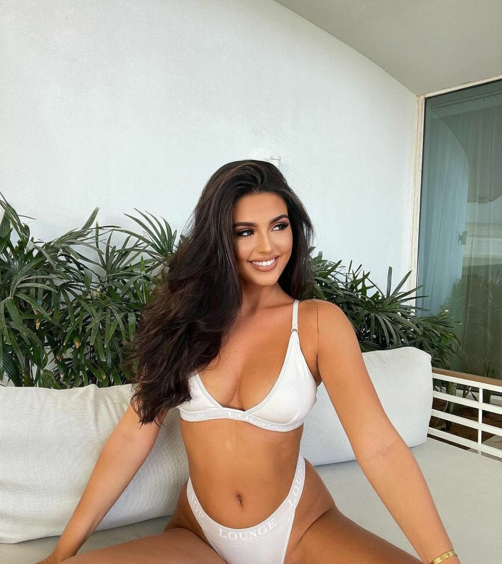 Лика привлекательная девушка из Злынка цена от 3000 руб