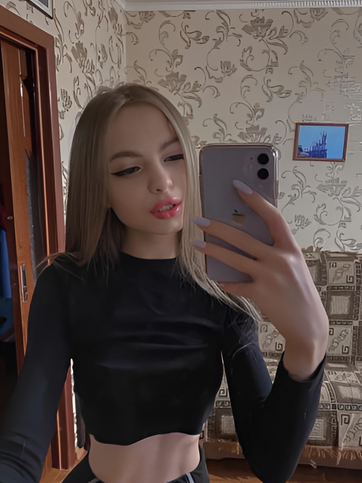 Индивидуалка Леночка, доступна для личного знакомства от 10000 руб