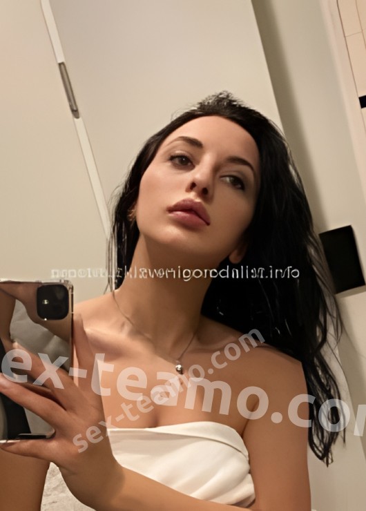 Карина привлекательная девушка из Злынка цена от 2000 руб