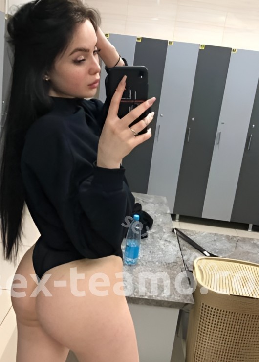Зоя привлекательная девушка из Злынка цена от 2500 руб