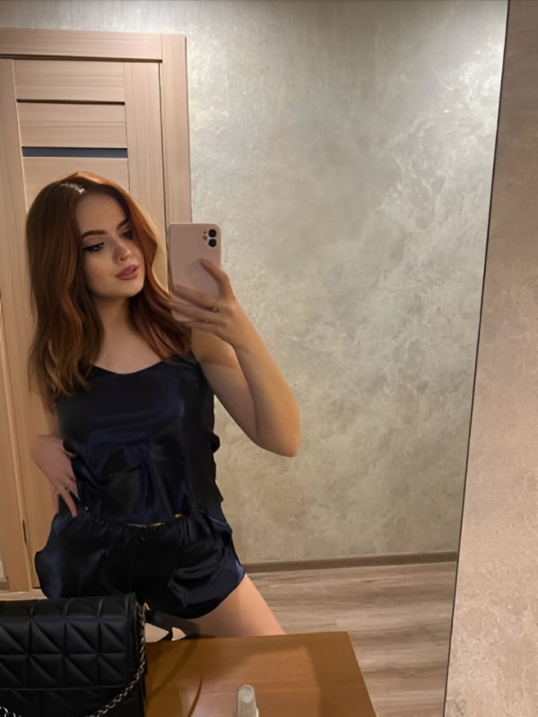 Николь из Злынка